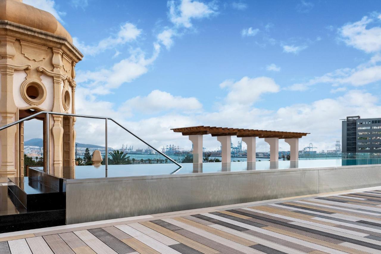 Santa Catalina, A Royal Hideaway
